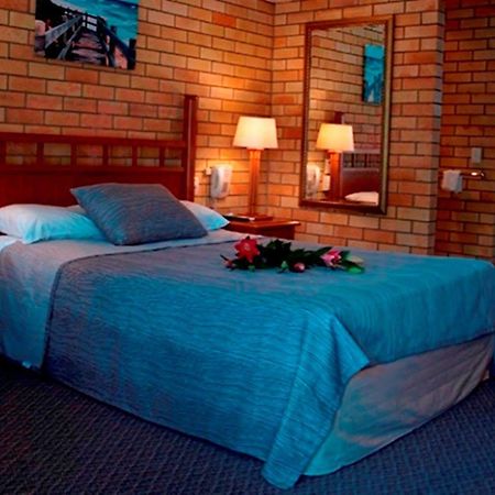 Pacific Paradise Airport Motel Экстерьер фото