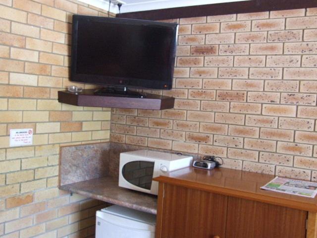 Pacific Paradise Airport Motel Экстерьер фото